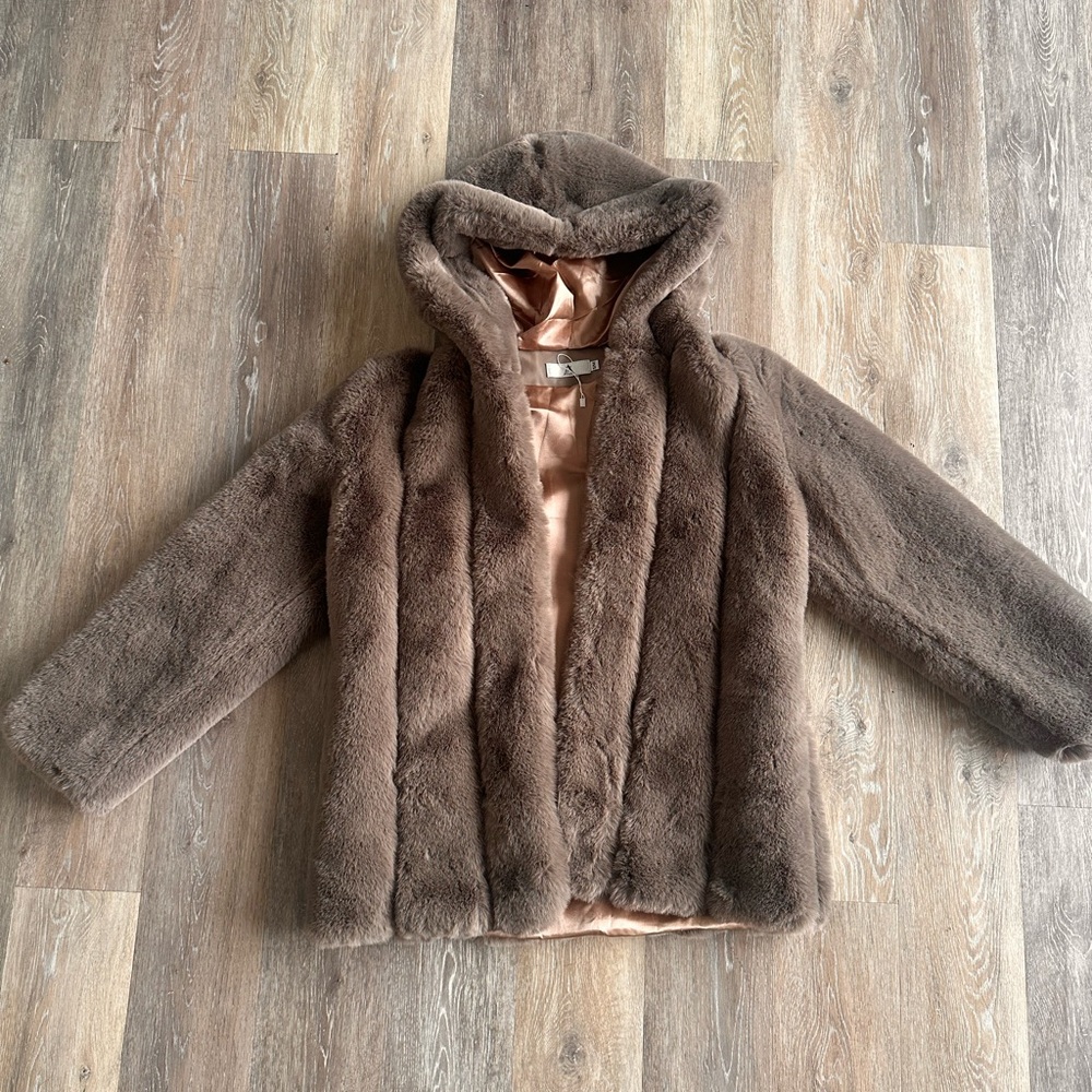 Faux Fur Hooded grey Jacket